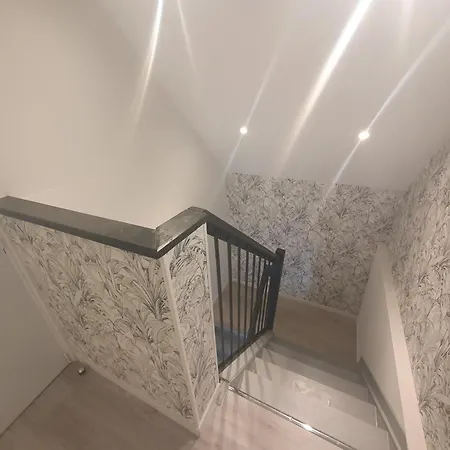 N4 Ideal Pro Au Calme Proche De アパート