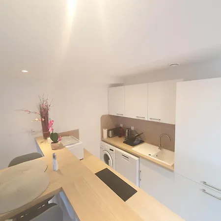 N4 Ideal Pro Au Calme Proche De アパート